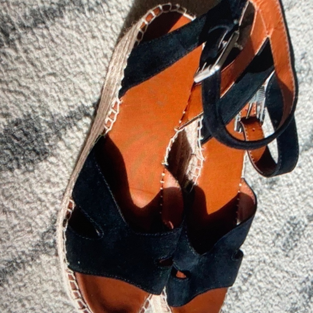 Black Sandals